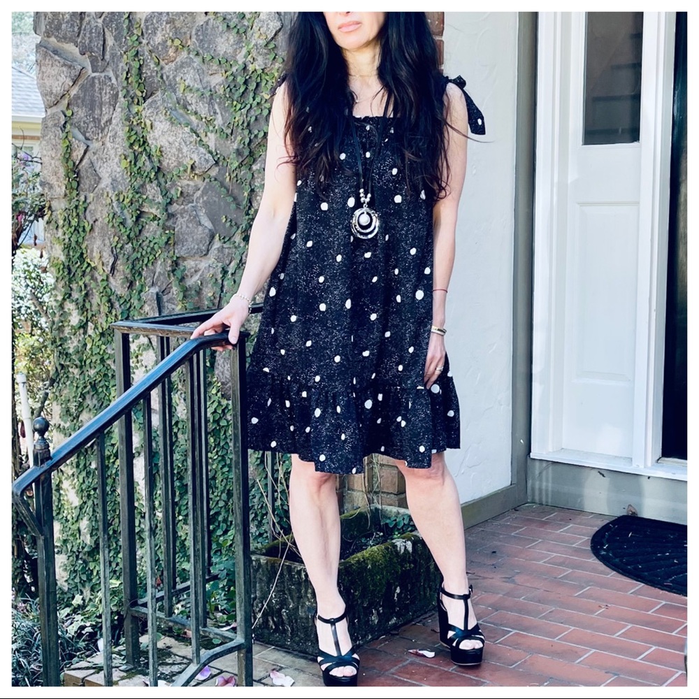 Boho Chic flowy black floral print dress - Picture 3 of 7
